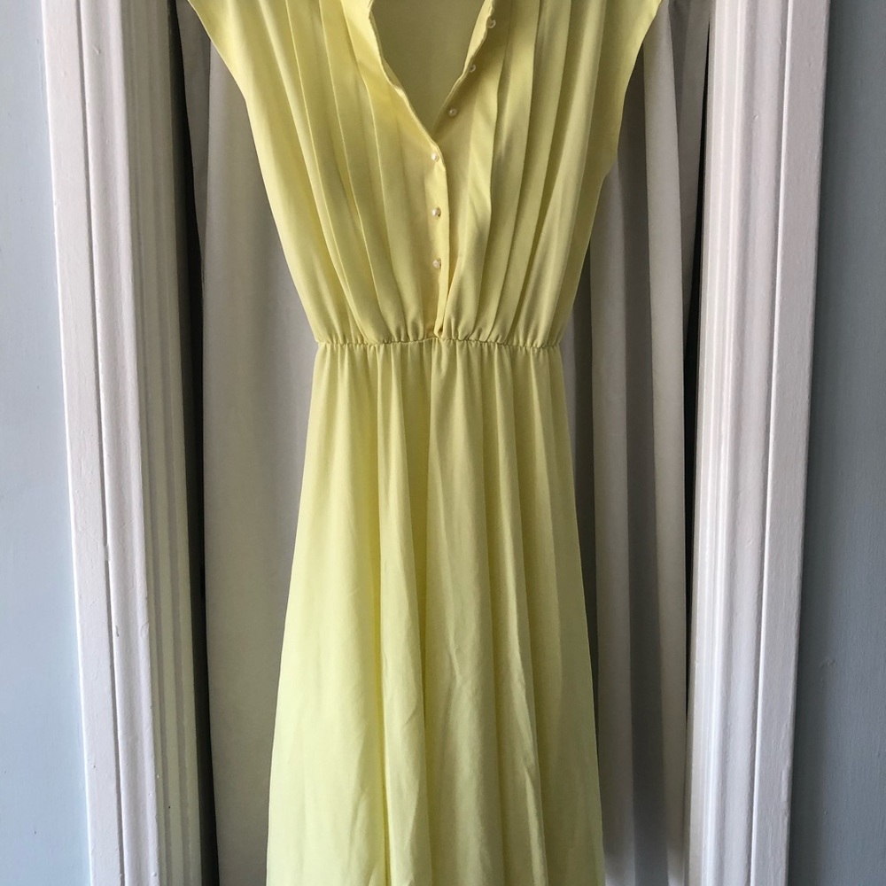 Vintage 1950’s Yellow Dress w/pearl buttons